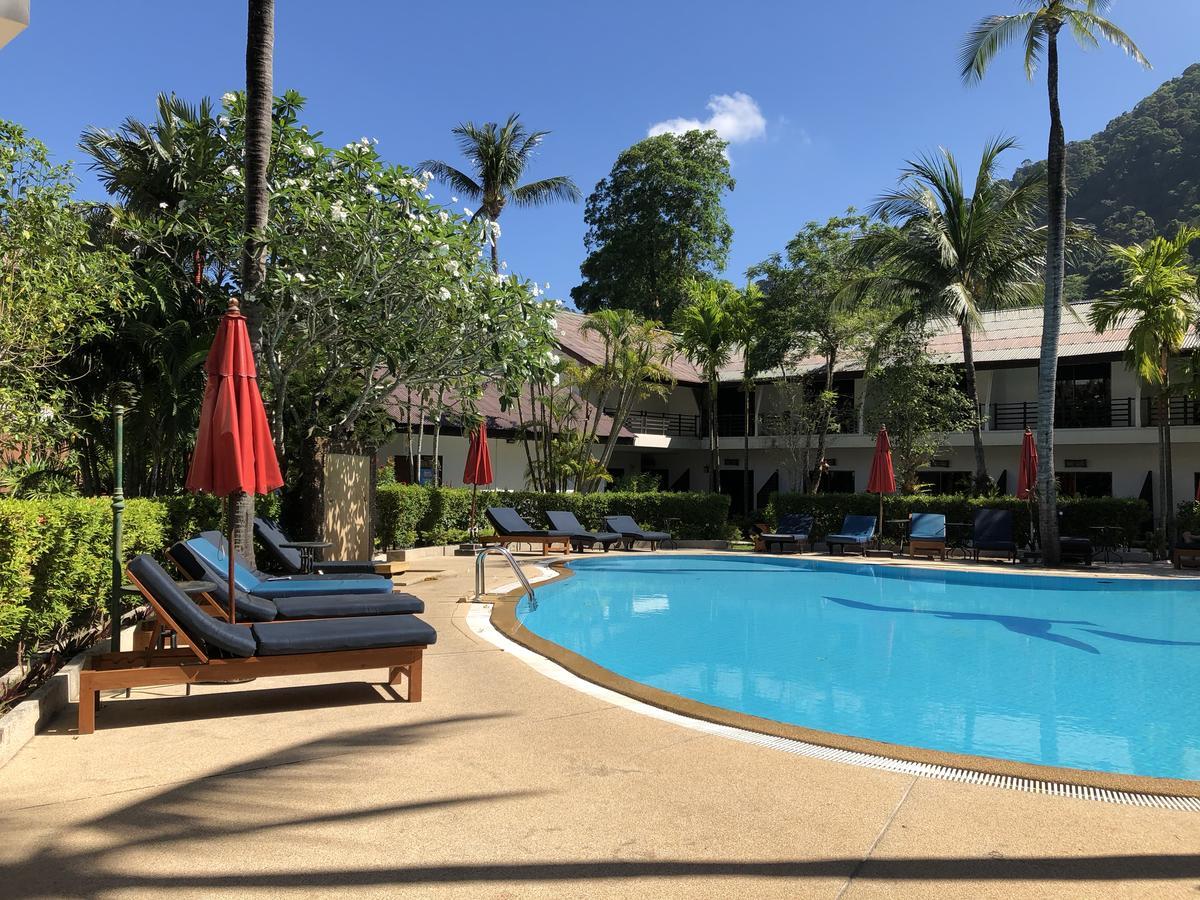 Bamboo Beach Hotel & Spa Patong Kültér fotó