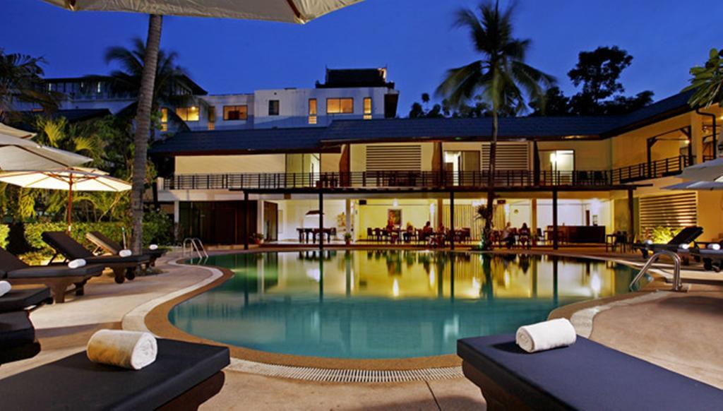 Bamboo Beach Hotel & Spa Patong Kültér fotó